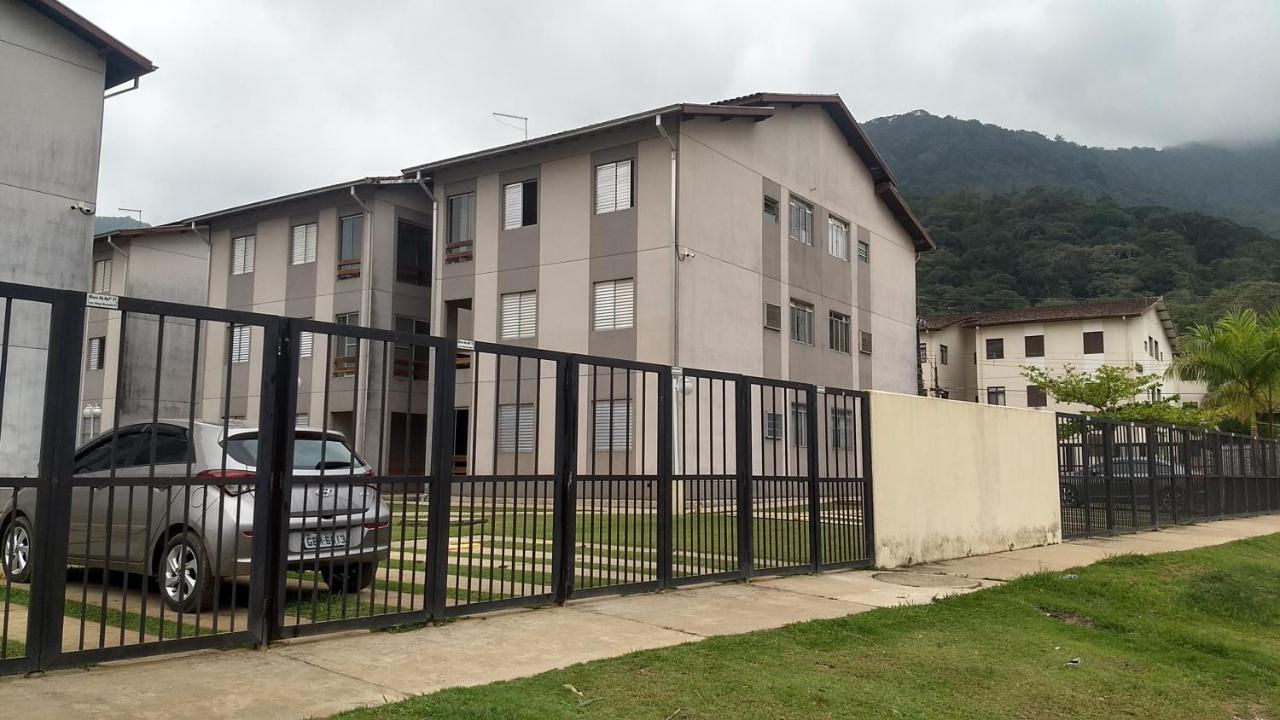 Apartamento Villagio 6 Ubatuba Exterior photo